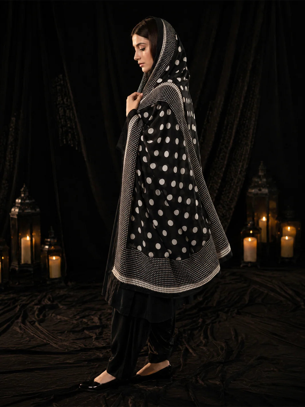 Polka Dot Odhni