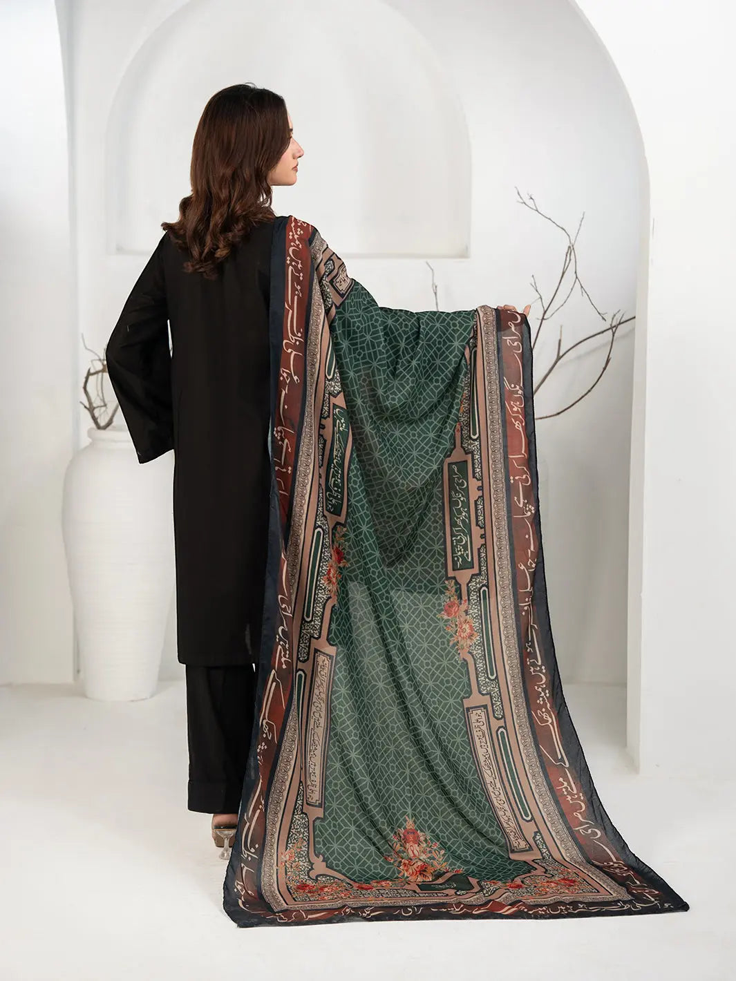 Aajizi Odhni | Emerald Green