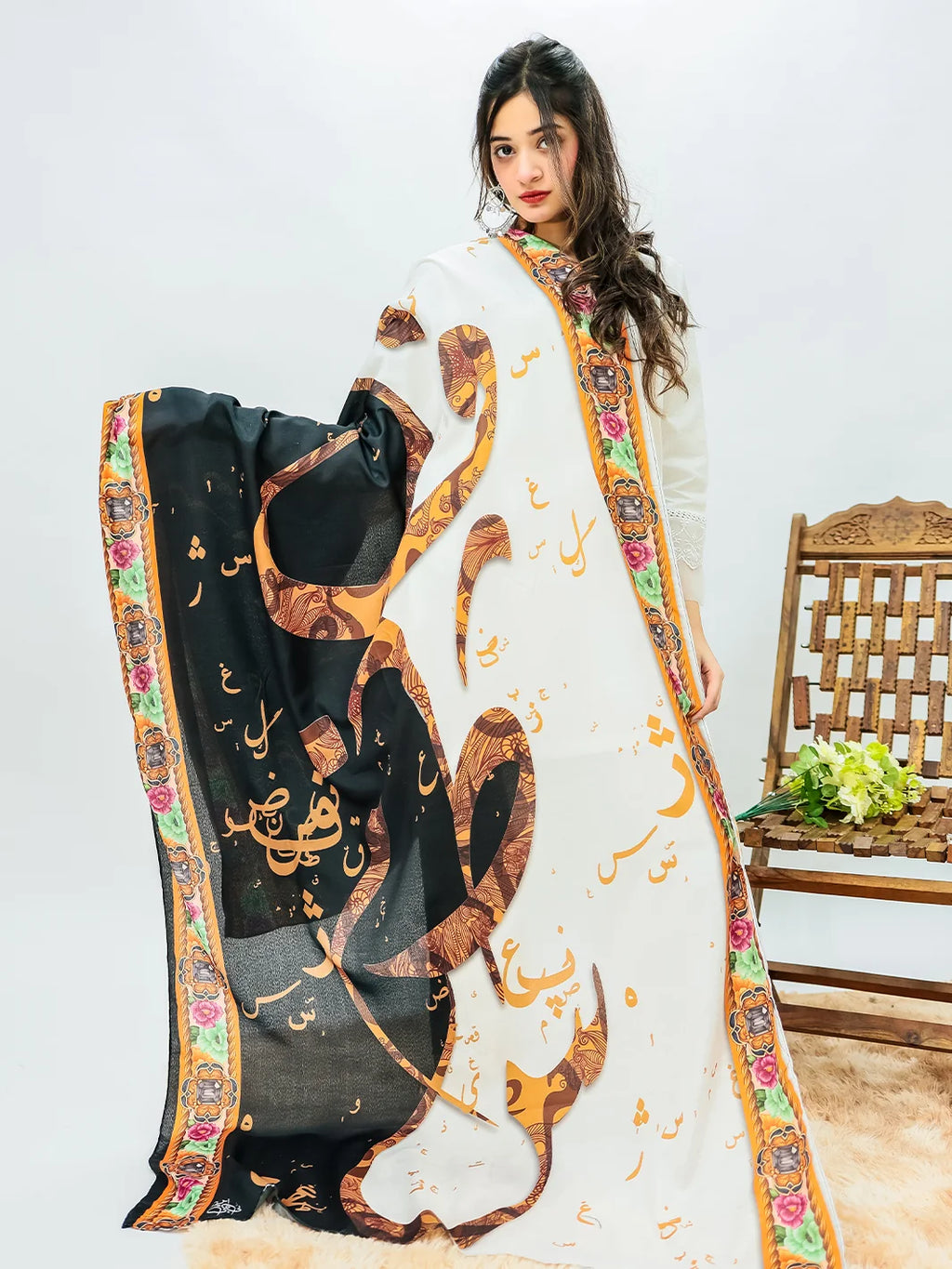 Sarsoun Odhni |Black