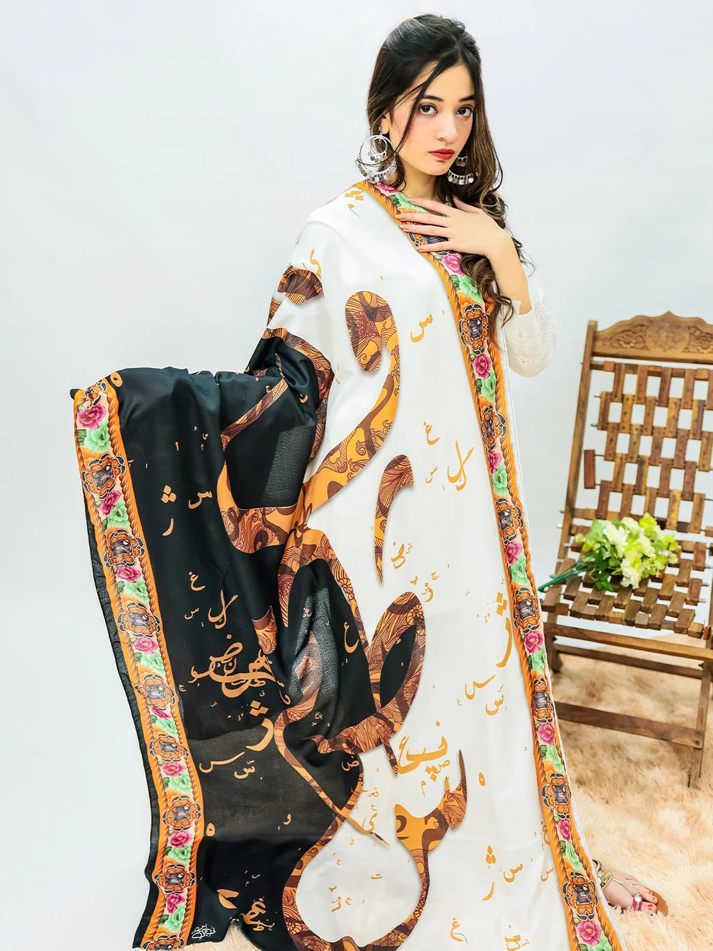 Sarsoun Odhni |Black