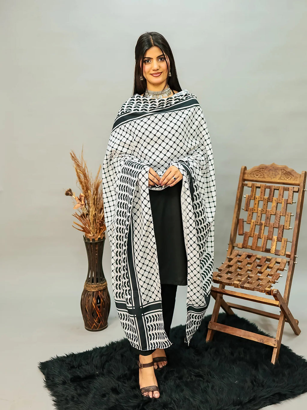 Palestine B&W Odhni |Black