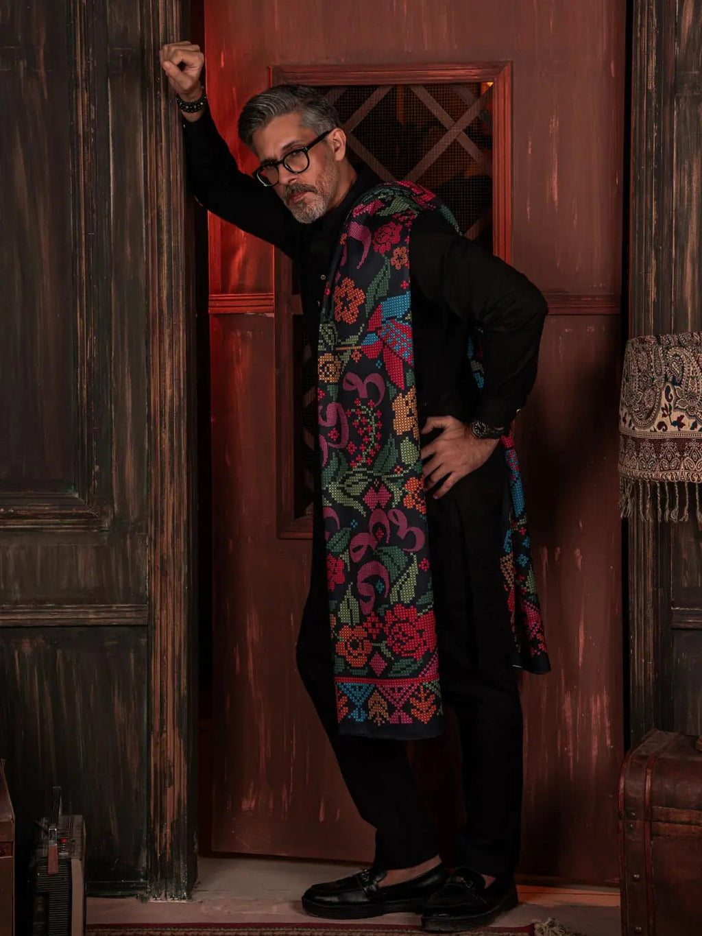 Kashida Kaari Shawl