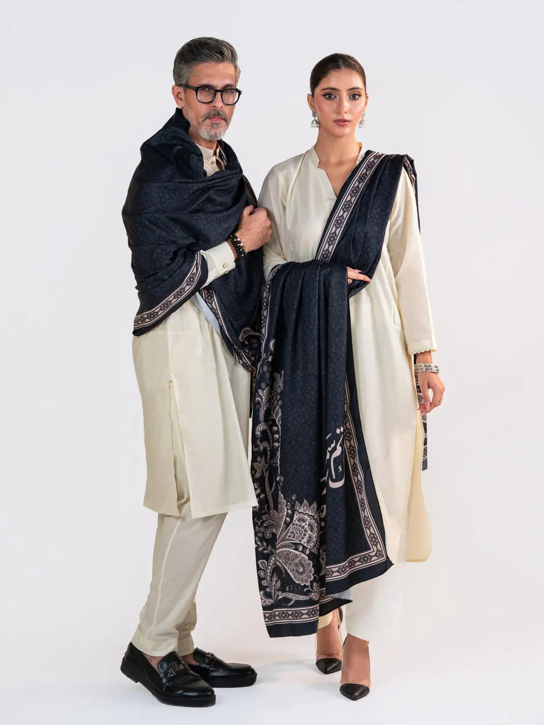 Gehrai Shawl (Black)