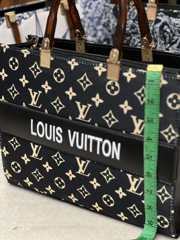 Louis Vuitton - Image 2