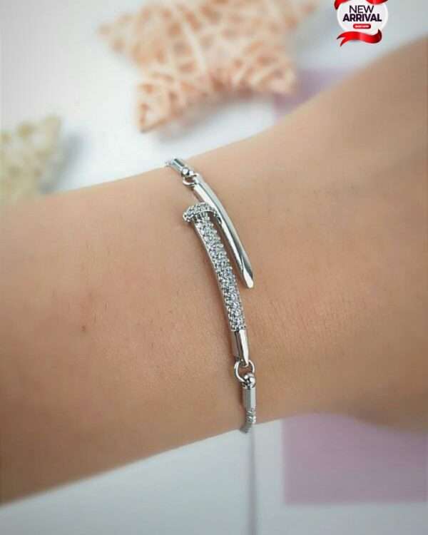 Zarcon Silver Bangle