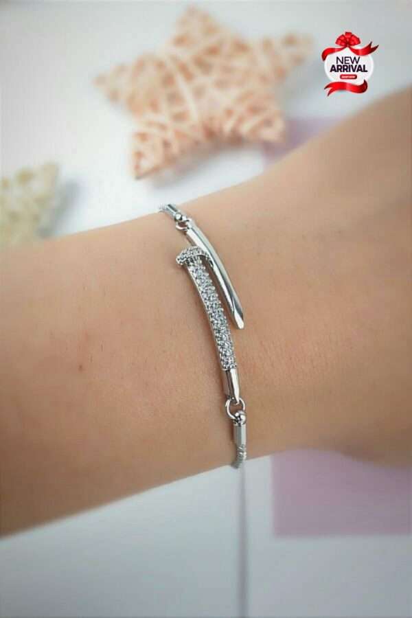 Zarcon Silver Bangle