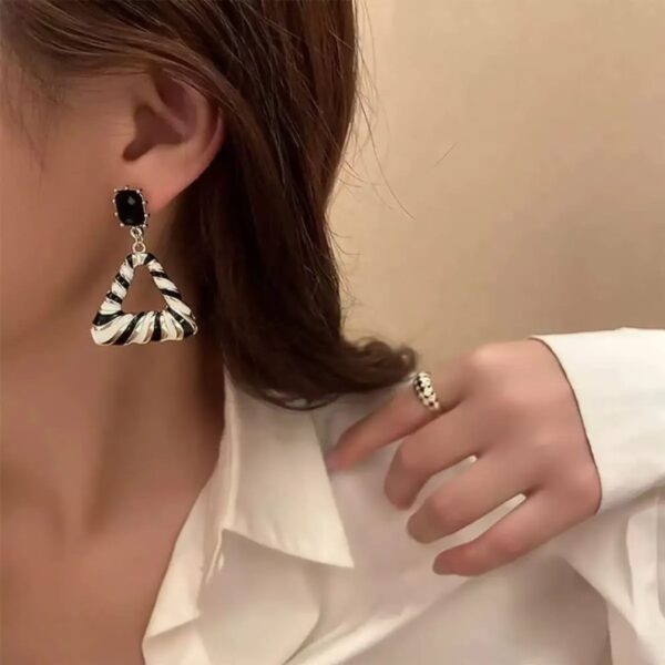 Black & White Geometric Triangle Drop Earrings