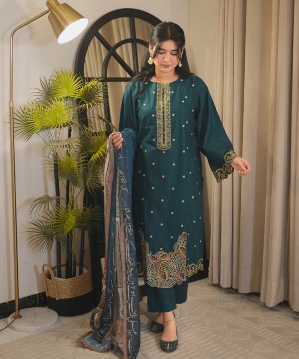 Aajizi Lawn Odhni | Teal
