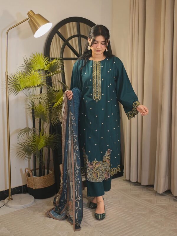 Aajizi Lawn Odhni | Teal