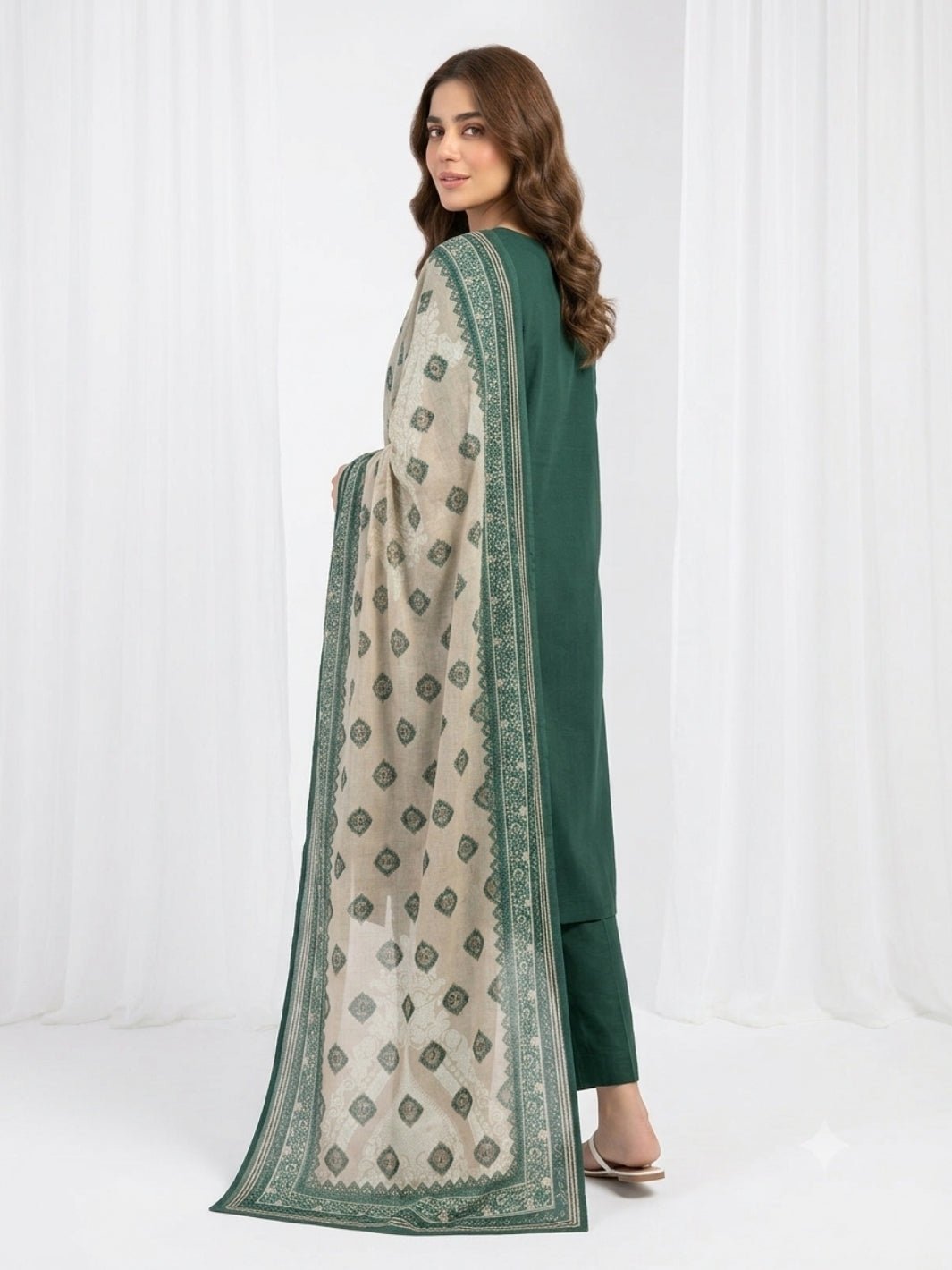 Dharti Odhni - Image 2