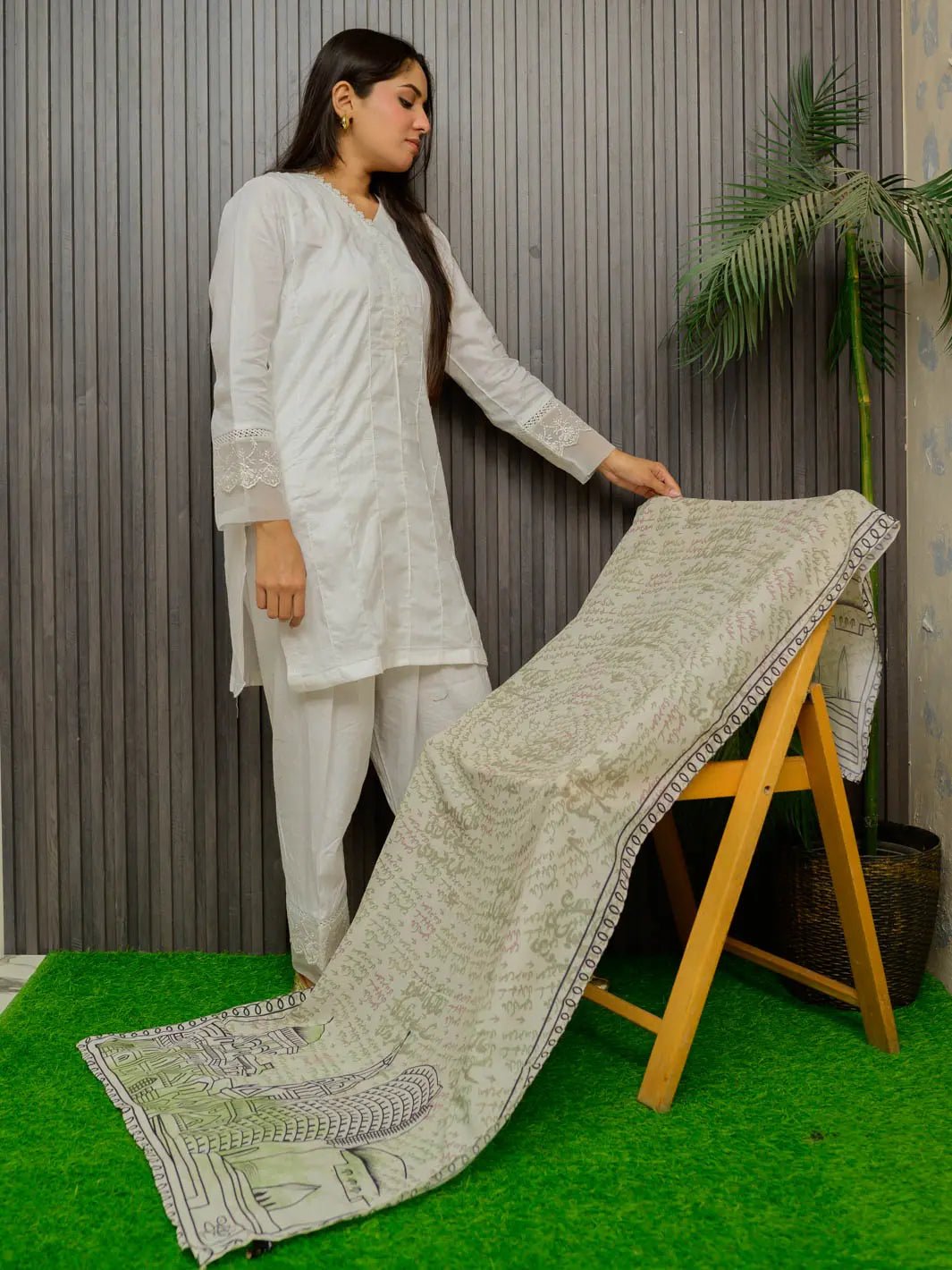 Rounaq e Pakistan Muffler - Image 2
