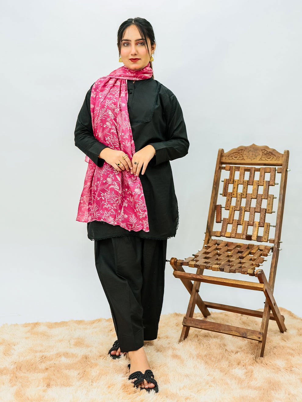 Farazi Floral Stole (Hot Pink) - Image 3