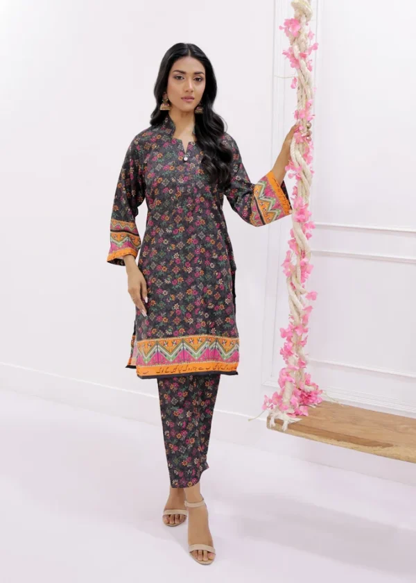 Urooj Stitched 3 Piece (Black)